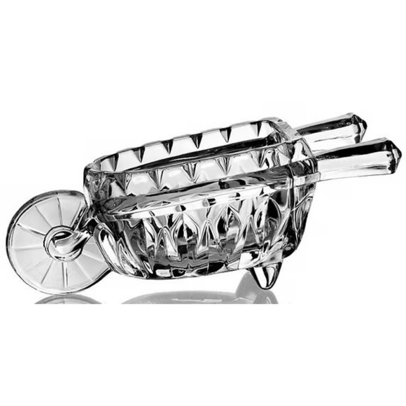 Vintage Mikasa Garden Gifts Crystal Glass Decorative Wheelbarrow Dish - Picture 1 of 10